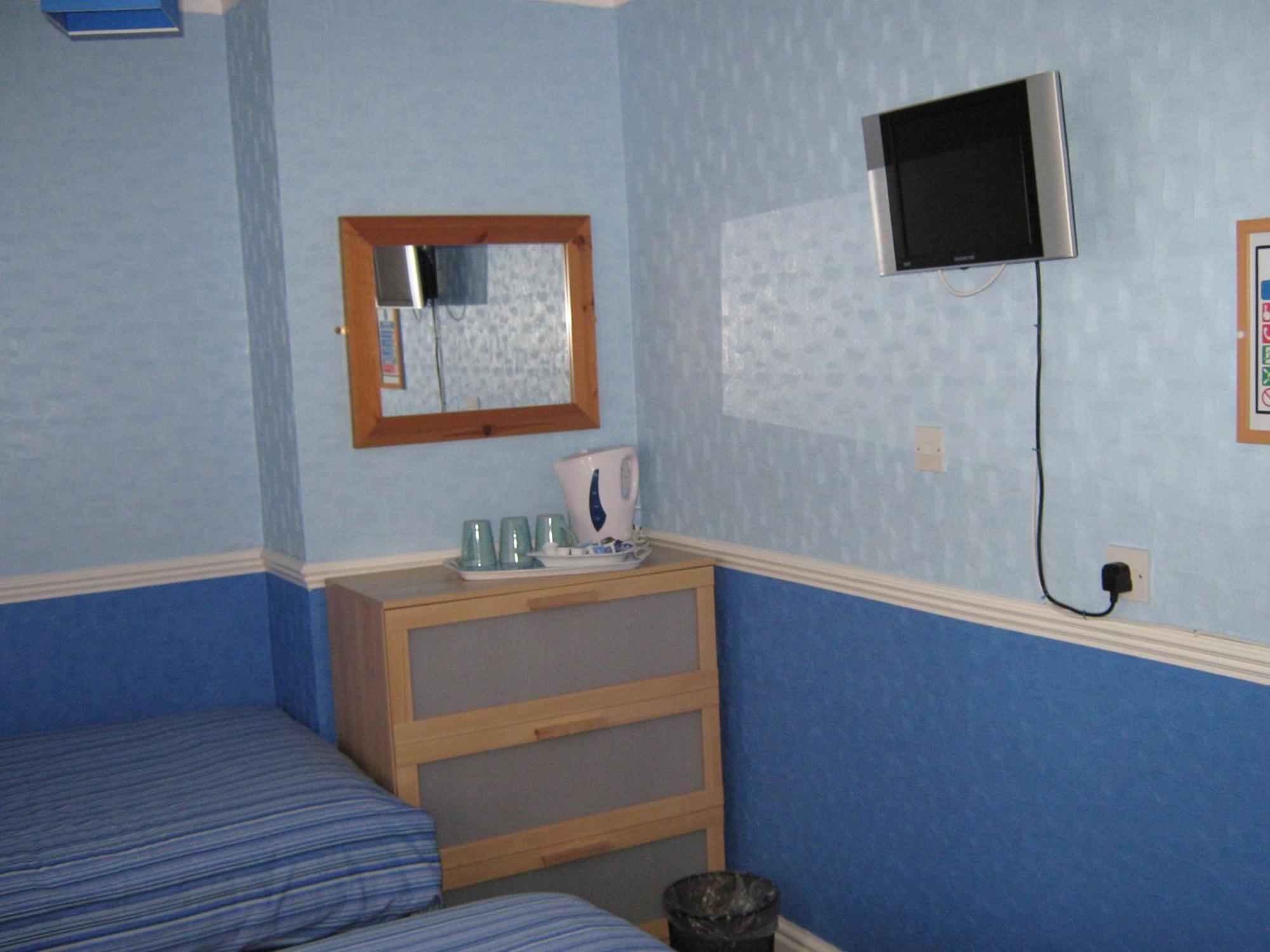 The Chorlton Hotel Blackpool Room photo